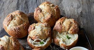 Bosňáky plněné krémovou česnečkou