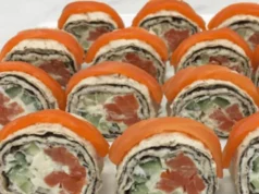 Elegantní sushi závitky s lipií, červenou rybou a okurkou: Příprava 5 minut!