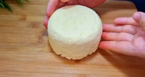 Domácí smetanový sýr s jemnou chutí: Lepší než kupovaný! Domácí smetanový sýr s jemnou chutí: Lepší než kupovaný!