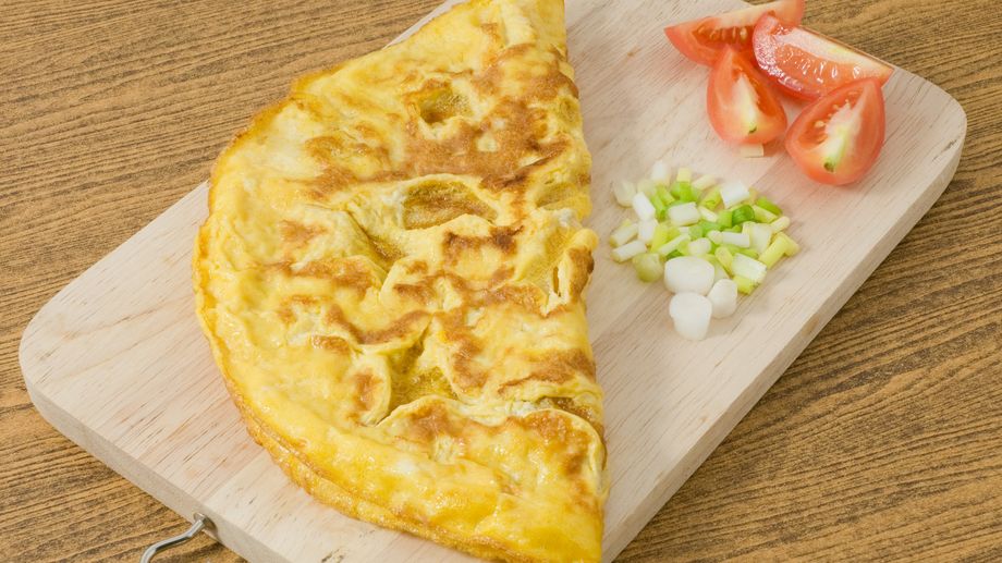 Krémová sýrová omeleta s bylinkami: Recept, který zvládne každý