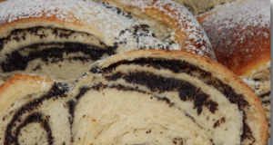 Jugoslávský makový závin – poctivě makový a nádherně nadýchaný Jugoslávský makový závin – poctivě makový a nádherně nadýchaný