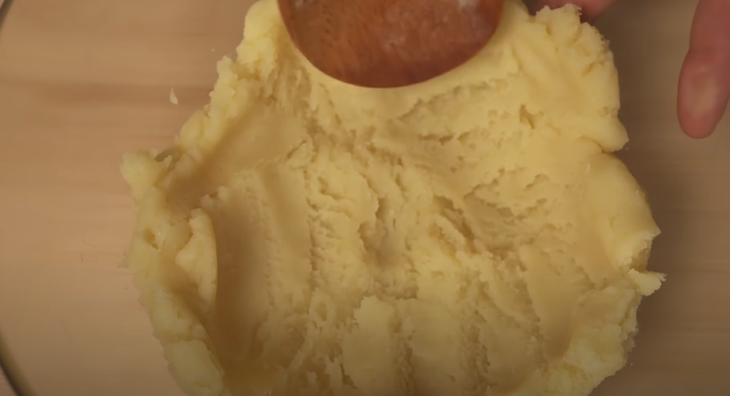 Citronové větrníky s nadýchaným mascarpone krémem: Citronová dokonalost v podobě jemného potěšení!