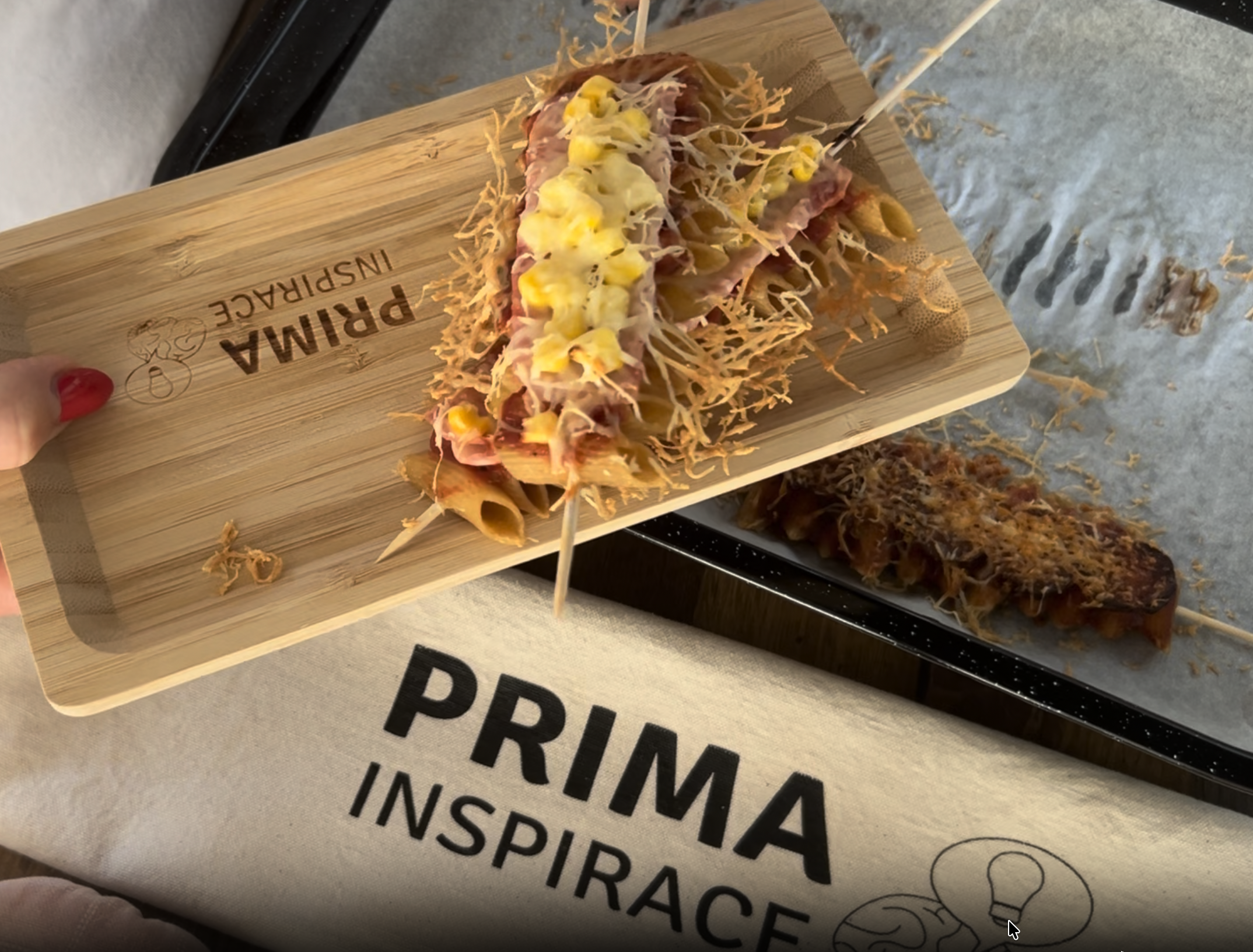 Zapečené těstoviny na špejli - kreativní svačinka pro každou příležitost