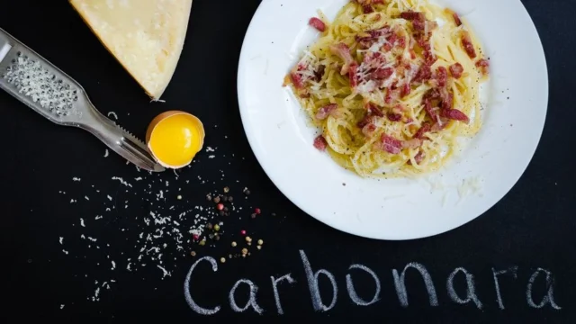 Špagety Carbonara s oravskou slaninou a parmazánovou omáčkou