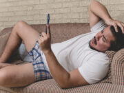 Využil mě pro dítě i pohodlný život. A teď se jen veze