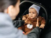 Můj syn vypadá jako milenec. Mám říct pravdu jeho otci, který je zároveň jeho nejlepší přítel?