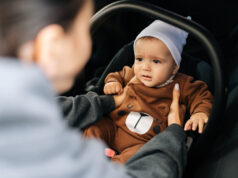 Můj syn vypadá jako milenec. Mám říct pravdu jeho otci, který je zároveň jeho nejlepší přítel?