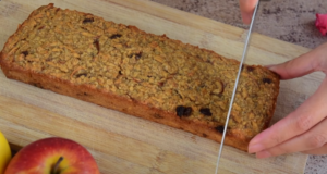 Zdravý jablečný koláč z ovesných vloček – rychlý a jednoduchý recept