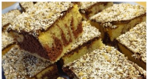 Nejlepší hrníčková bábovka s čokoládou, ořechy a kokosem – rychlý a jednoduchý recept!