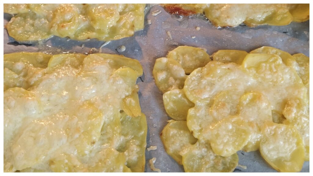 Jednoduché bramborové roládky se sýrem a šunkou