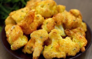 Jednoduchý recept na smažený květák v sýrovém těstíčku!