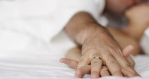 Můj muž spal s mojí matkou. A já to zjistila tím nejhorším možným způsobem.