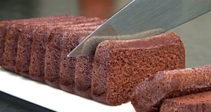 Rychlý jablečný čokoládový dezert ze 4 ingrediencí – zdravý moučník bez mouky a cukru Rychlý jablečný čokoládový dezert: Pouze 4 ingredience!