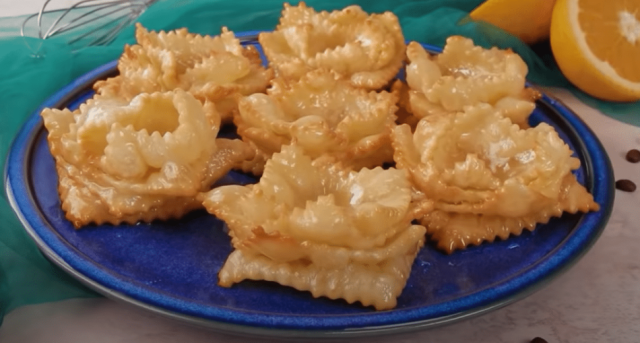 Smažené domácí sušenky s cukrovým sirupem: Jednoduchý recept za pár korun