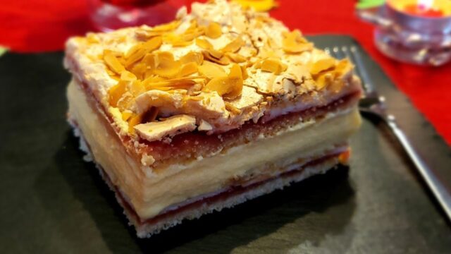 Paní Walewská - dezert podle milenky císaře Napoleona Paní Walewská - dezert podle milenky císaře Napoleona