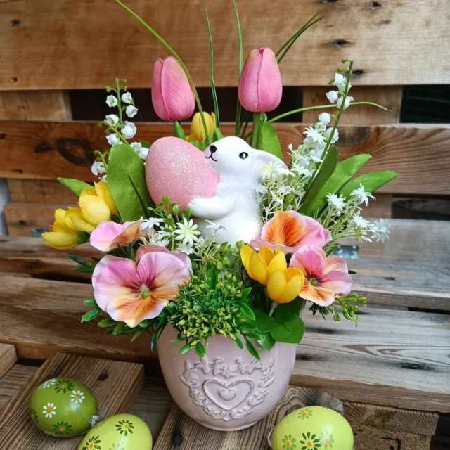 Velikonoční dekorace plný elegance - elegantní dekorace pro jarní svátky, které okouzlí na první pohled