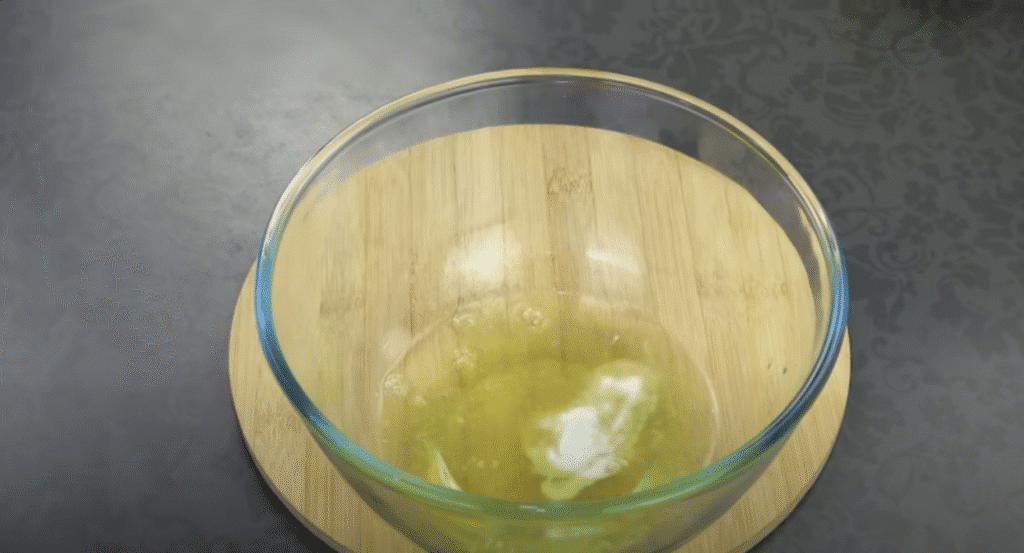 Jednoduchý banánovo-čokoládový dezert s pekanovými ořechy - jednoduchá a snadná příprava!