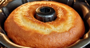 Citronový dort s pistáciemi: Osvěžující dezert, který vás dostane! Vláčný citronový dort s pistáciemi - Ideální pro každou příležitost!