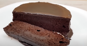 Jednoduchý recept na čokoládový dort BEZ cukru a BEZ mouky!