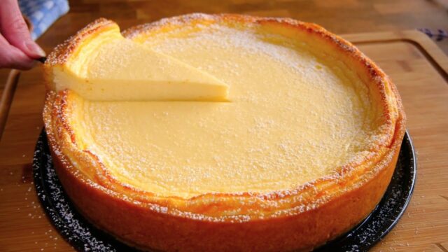 Jemný koláč s tvarohovým krémem: Nadýchaný moučník s vanilkovou vůní