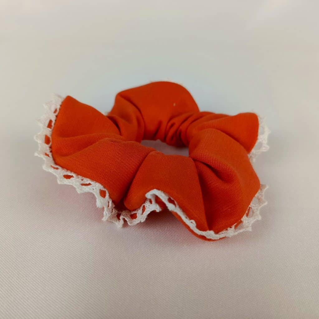 ROZHOVOR: Scrunchies jako umění – spojení elegance a originality v jeden celek