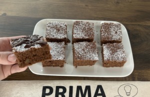 Rychlá jablečná buchta s ořechy: Recept na vláčný a voňavý koláč