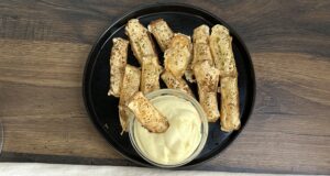 Křupavé hermelínové chipsy z trouby – zdravá pochoutka hotová za 15 minut! Křupavé hermelínové chipsy z trouby – zdravá pochoutka hotová za 15 minut!