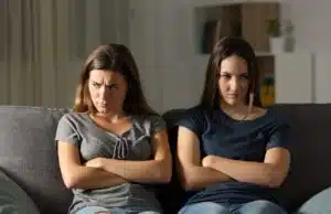 Ona našla milence. A já ztratila nejlepší přítelkyni.