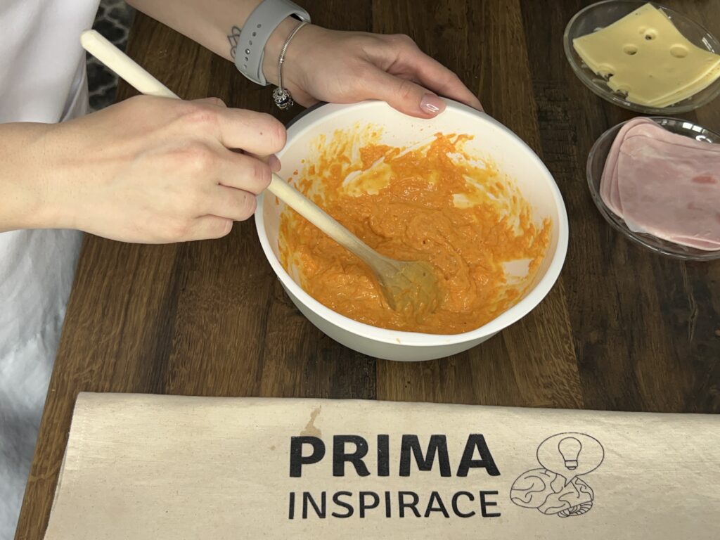 Zapečené mrkvové toasty se šunkou a sýrem - zdravá snídaně i svačina