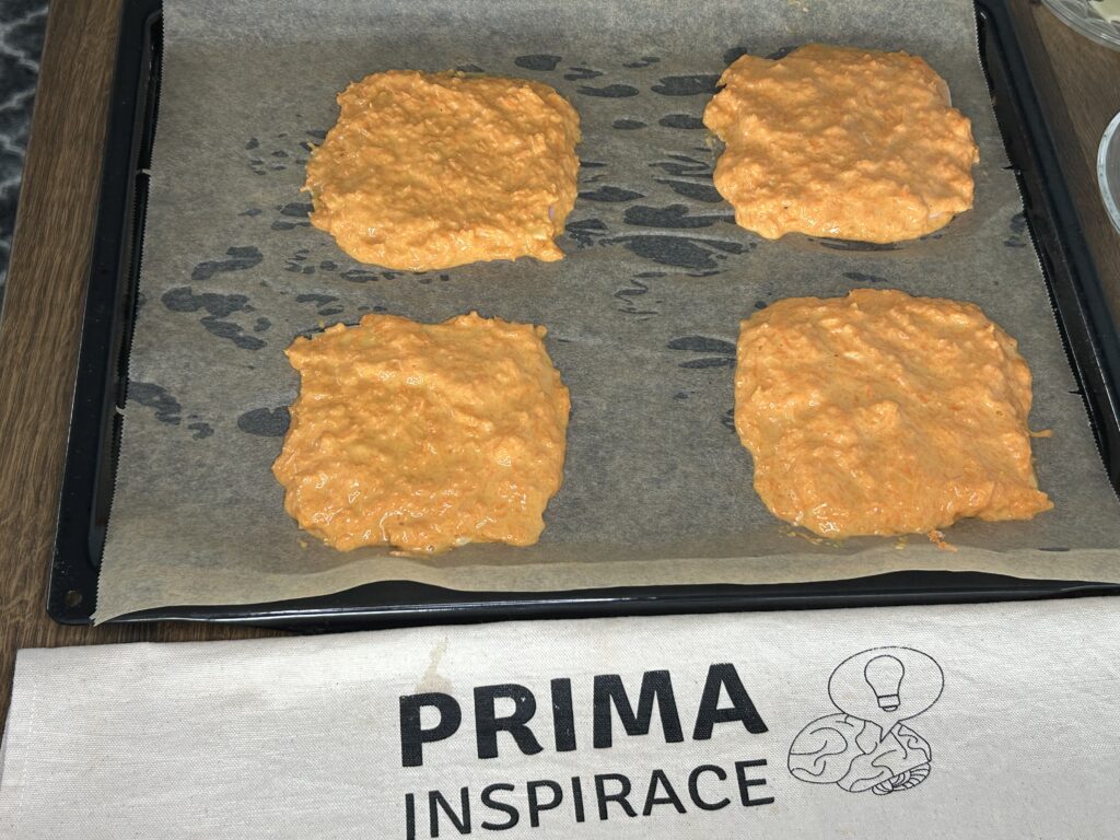 Zapečené mrkvové toasty se šunkou a sýrem - zdravá snídaně i svačina