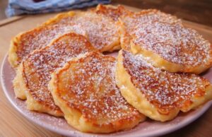 Sladká snídaně – Připravte si tyto skvělé jablečné lívance!