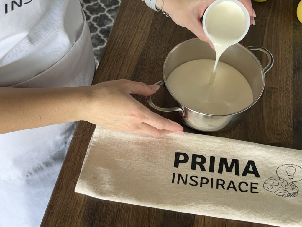 Mascarpone! Snadno si ho připravíte i doma z pouhých 2 ingrediencí.