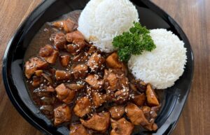 Kuřecí Teriyaki s jasmínovou rýží: Voňavý oběd plný exotických chutí