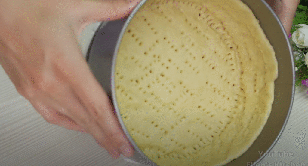 Lehký broskvový koláč s vanilkovým krémem a ovocným želé - lehké pohlazení na duši