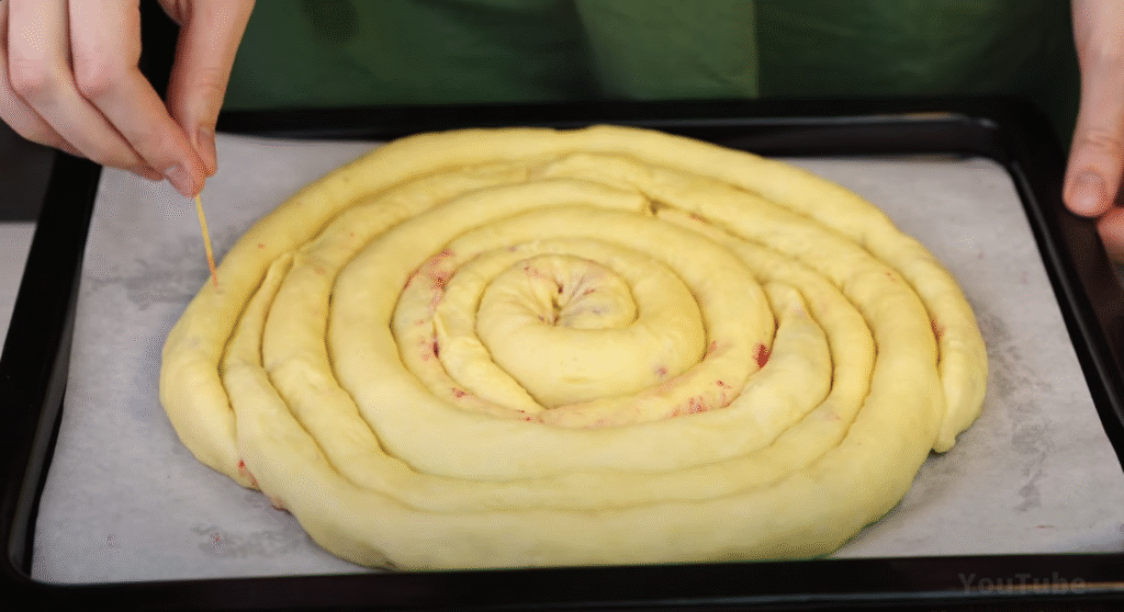 Jemný drobenkový koláč s třešňemi – ovocná klasika s vůní domova