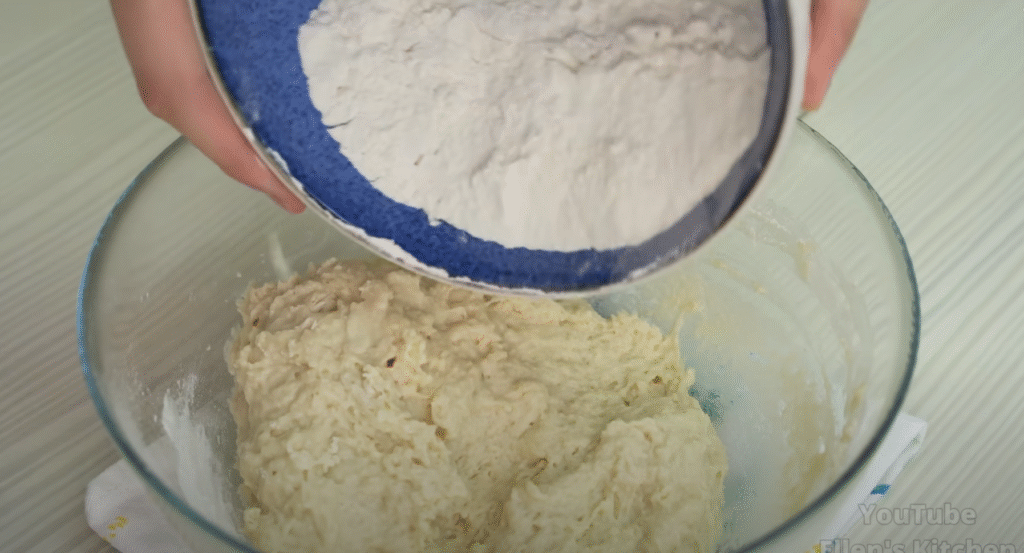 Kynuté bramborové placky s jemně rozpuštěnou mozzarellou – lahodná pochoutka plná chutí