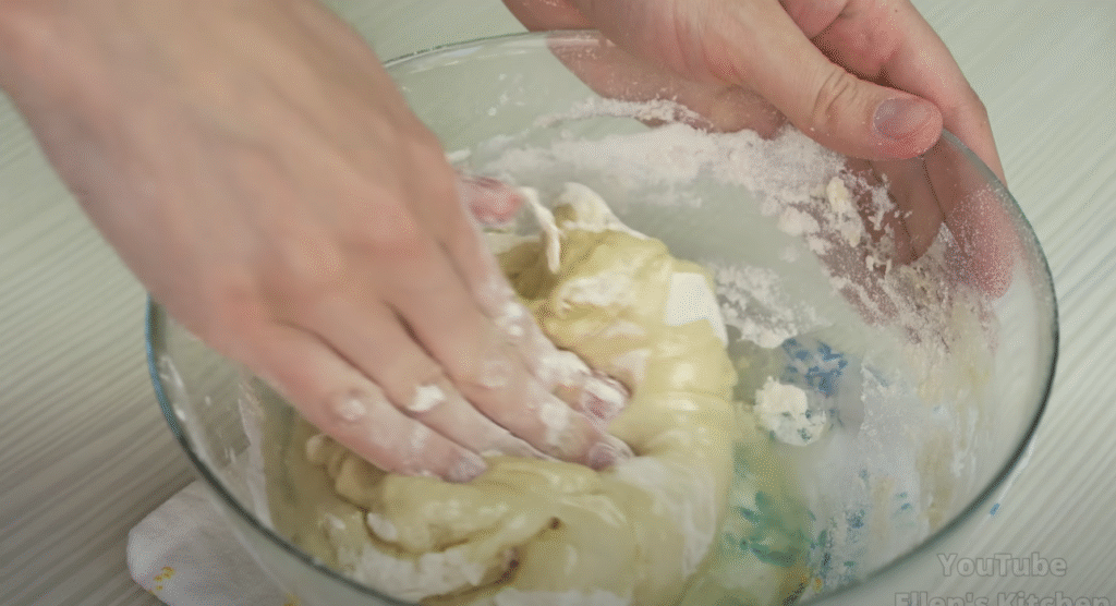 Kynuté bramborové placky s jemně rozpuštěnou mozzarellou – lahodná pochoutka plná chutí