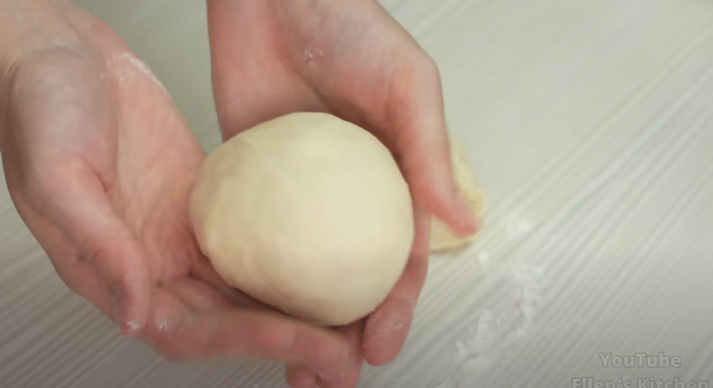 Kynuté bramborové placky s jemně rozpuštěnou mozzarellou – lahodná pochoutka plná chutí