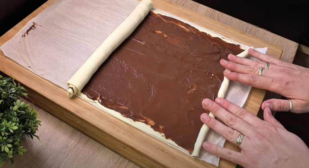 Křupaví motýlci z listového těsta s Nutellou – snadný a rychlý sladký dezert