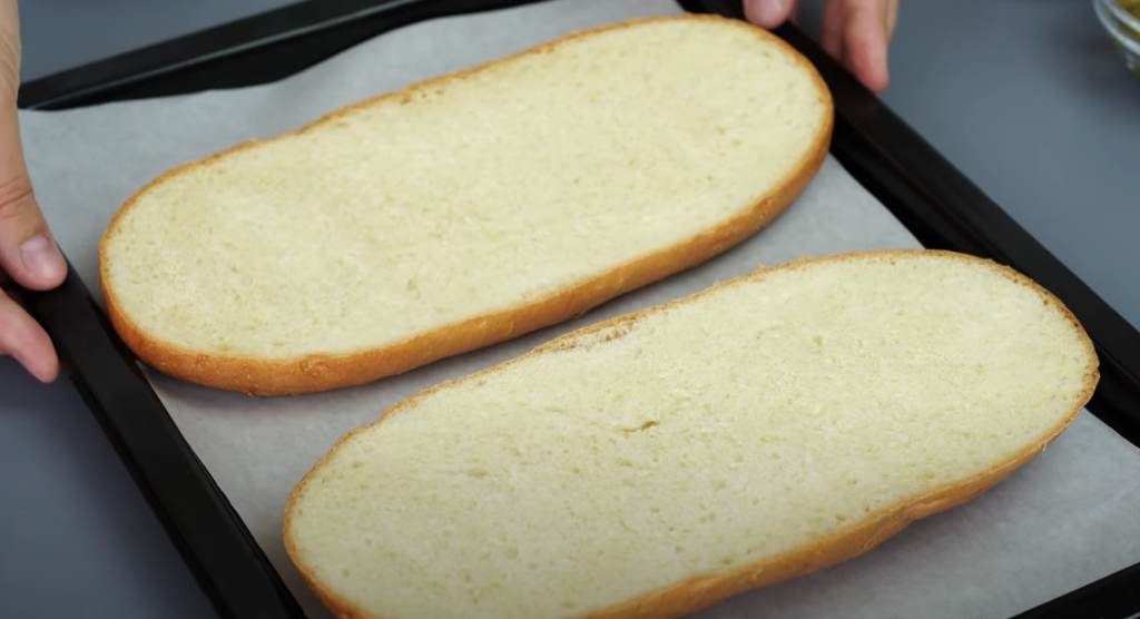 Zapečené bagety se salámem, rajčaty a mozzarellou - recept krok za krokem