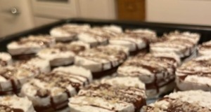 Ořechové laskonky s karamelovo-kakaovým krémem