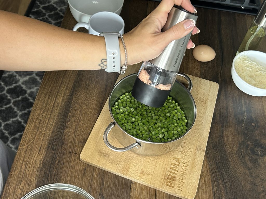 Hráškové placky pro děti – rychlá a zdravá večeře