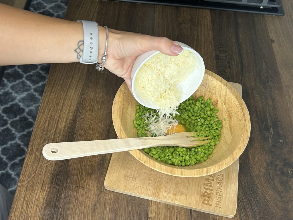 Hráškové placky pro děti – rychlá a zdravá večeře