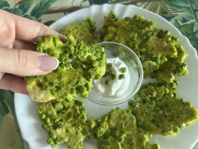 Hráškové placky pro děti – rychlá a zdravá večeře Hráškové placky pro děti – rychlá a zdravá večeře