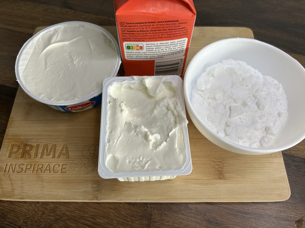 Nepečený karamelový cheesecake připravený během chvilky