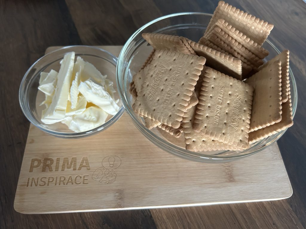 Nepečený karamelový cheesecake připravený během chvilky