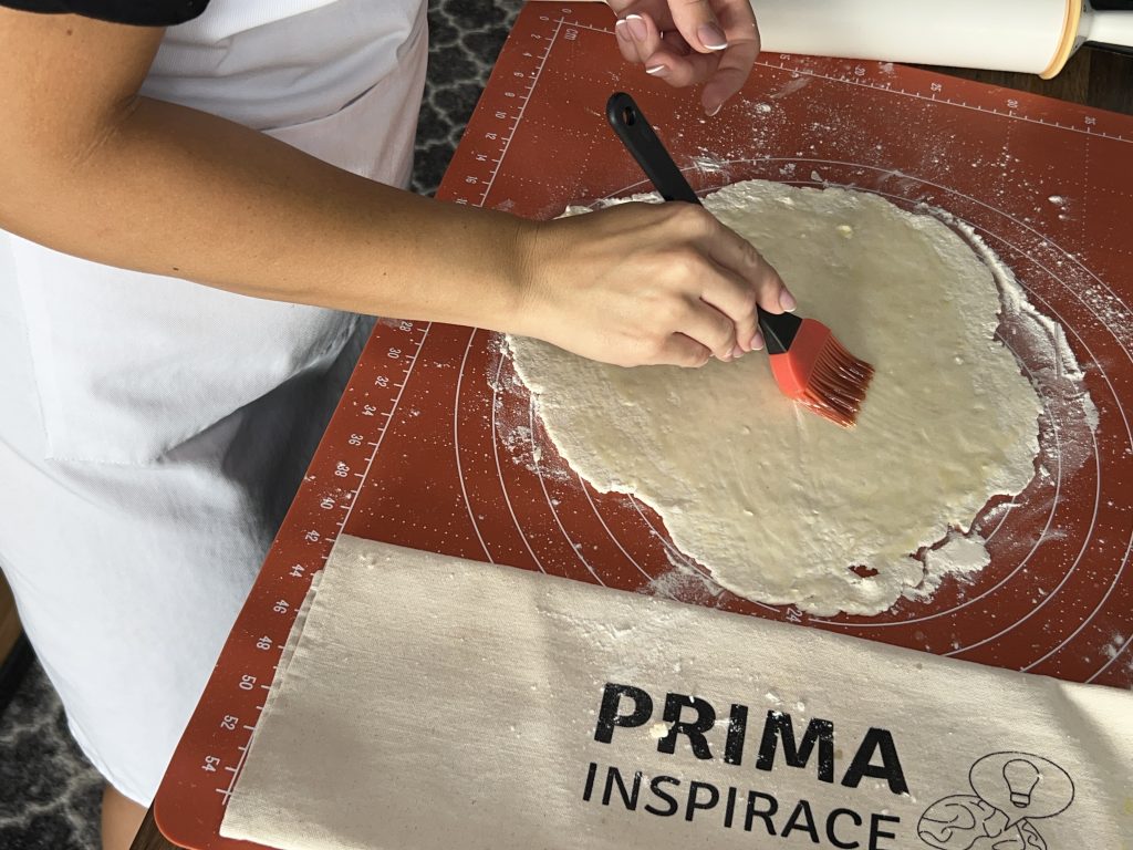 Skořicové šneky z cottage sýra a bez kynutí