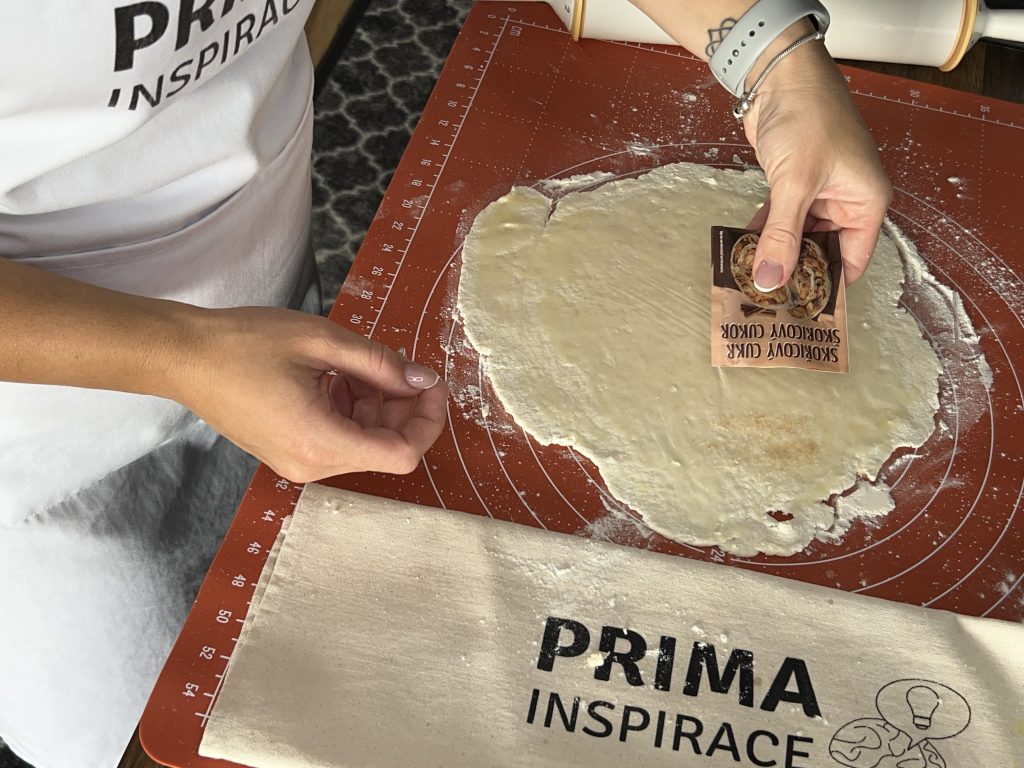 Skořicové šneky z cottage sýra a bez kynutí