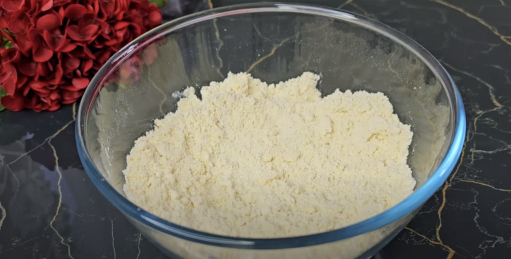 Půvabné kakaové šišky ze zakysané smetany, plněné sladkou ořechovou náplní a provoněné jemnou vanilkou - ideální pro každou příležitost