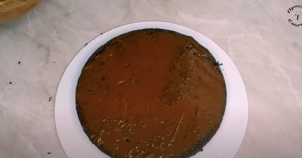 Dort s karamelovým krémem, sušenkami a praženými arašídy - delikatesa v ústech!